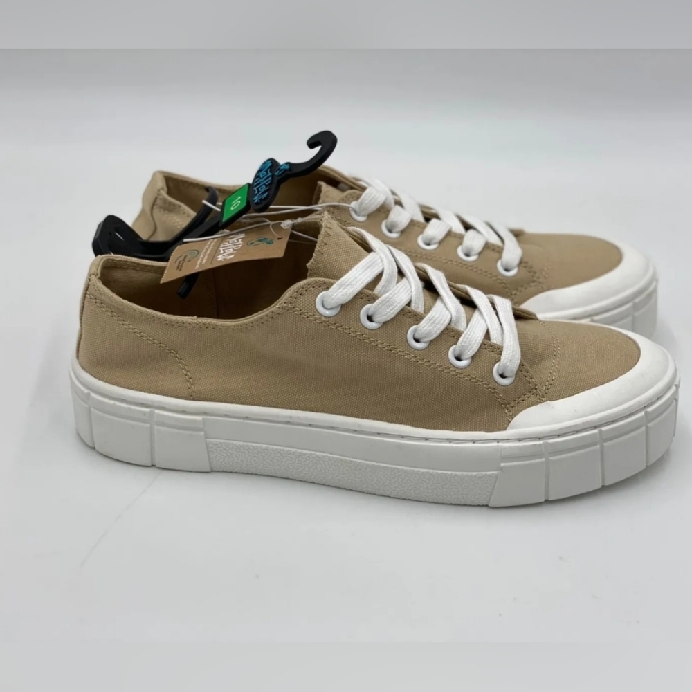 NEW Mad Love Women's Fran Lace-Up Sneakers Size: 10, Tan